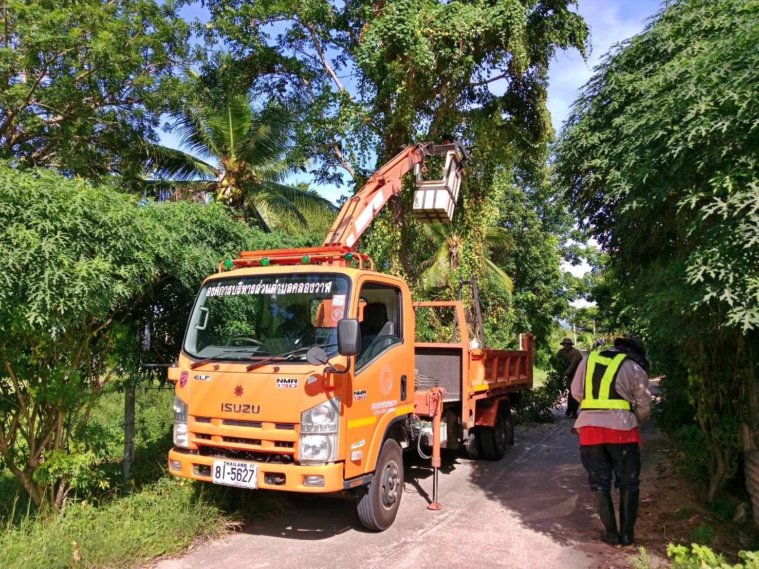 ปรับปรุงภูมิทัศน์ซอยแสนสุข หมู่ที่ 2 บ้านหนองหิน